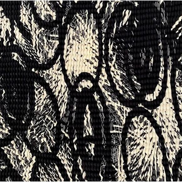 Black and Beige Vintage Tank Top with abstract print - Picture 3 of 4